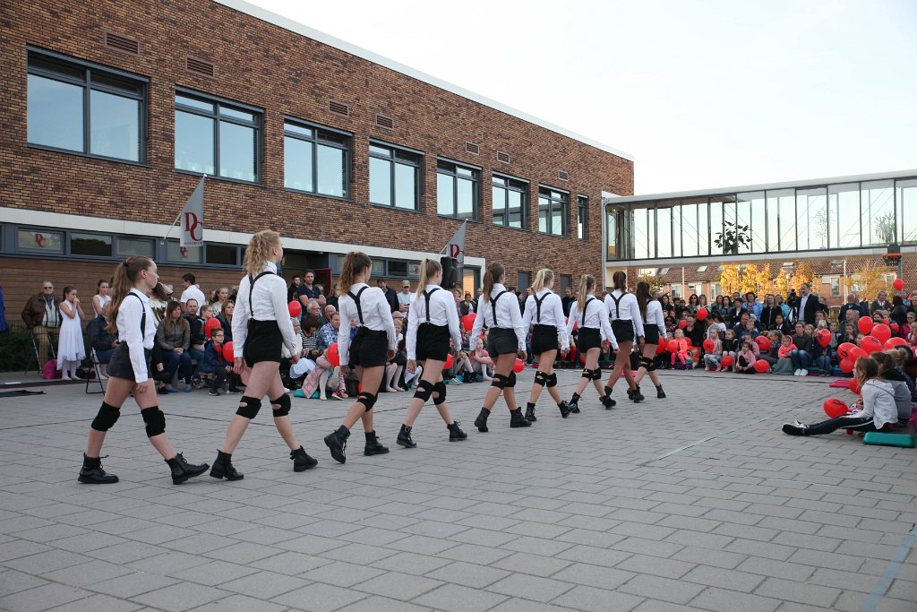 Schoolplein Festival B 556.jpg